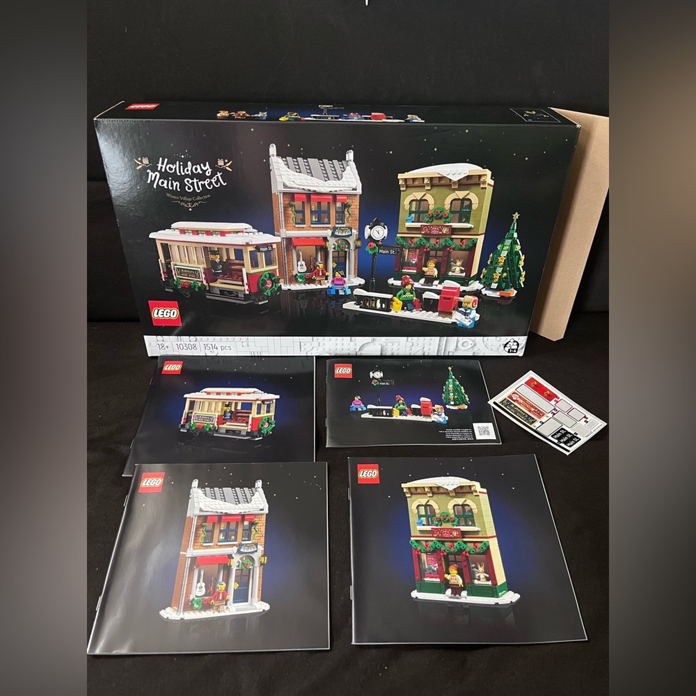 LEGO Festive Main Street Building Set